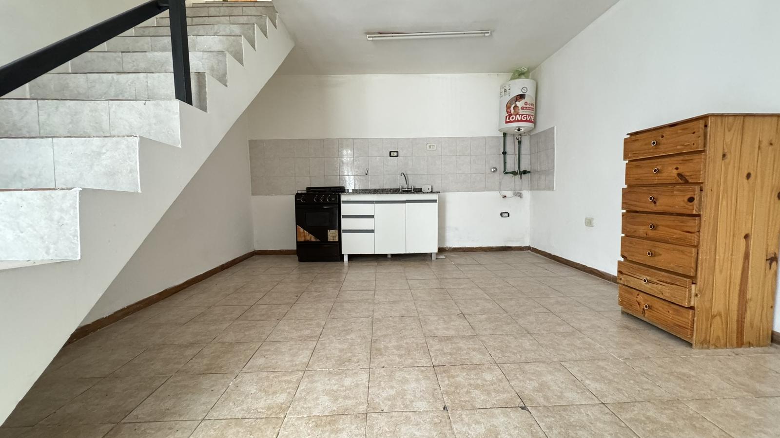 Departamento de 1 dormitorio en venta en La Tablada