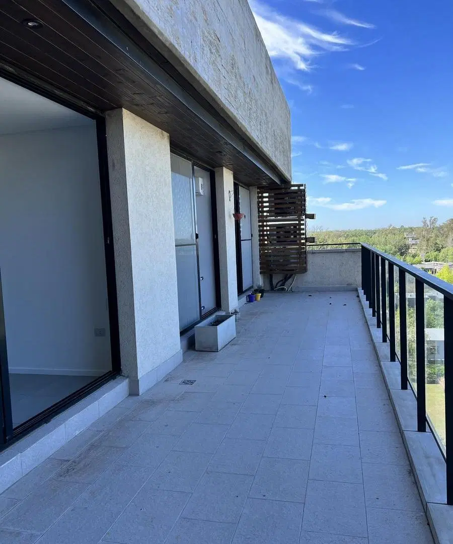 Departamento en Aldea Torre Celman 2