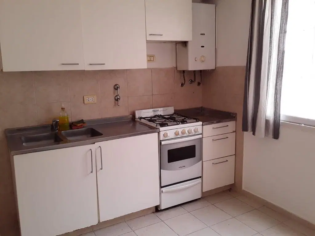 3 de Febrero 557 01-04 4