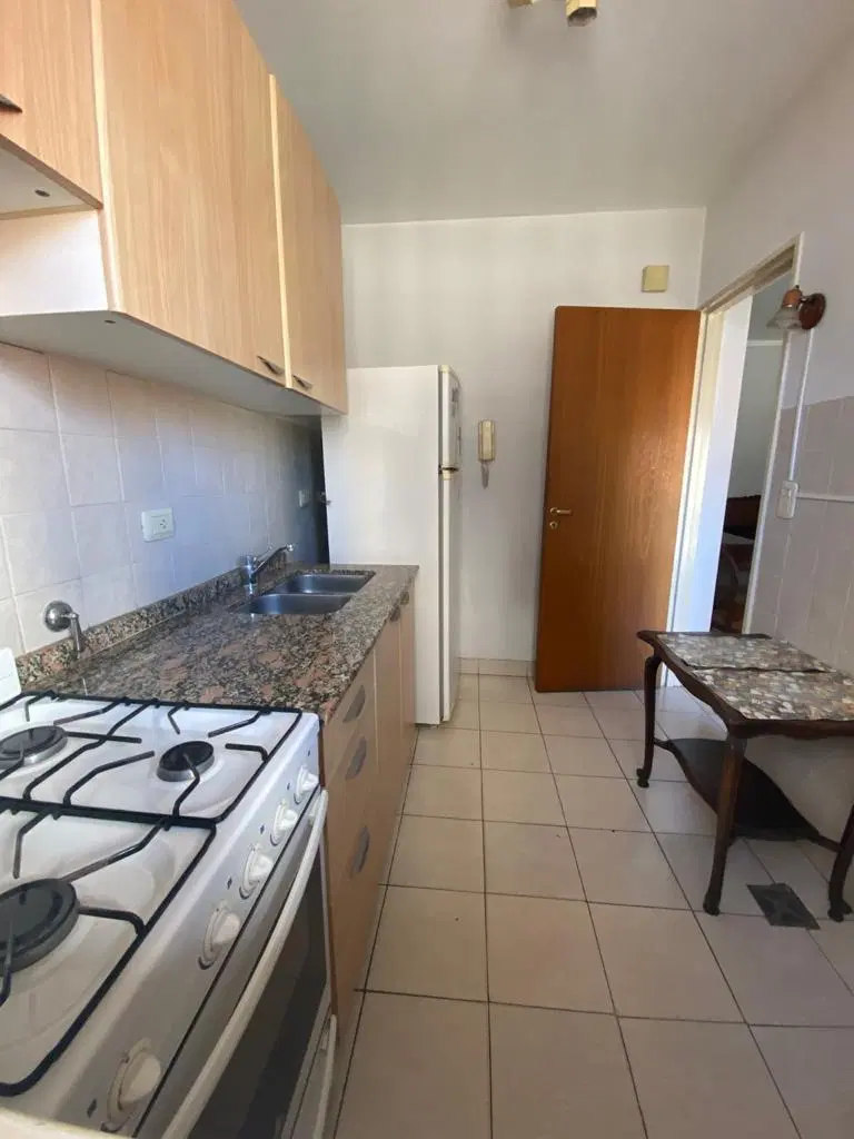 -Laprida 833 04-02 Departamento Amoblado 5