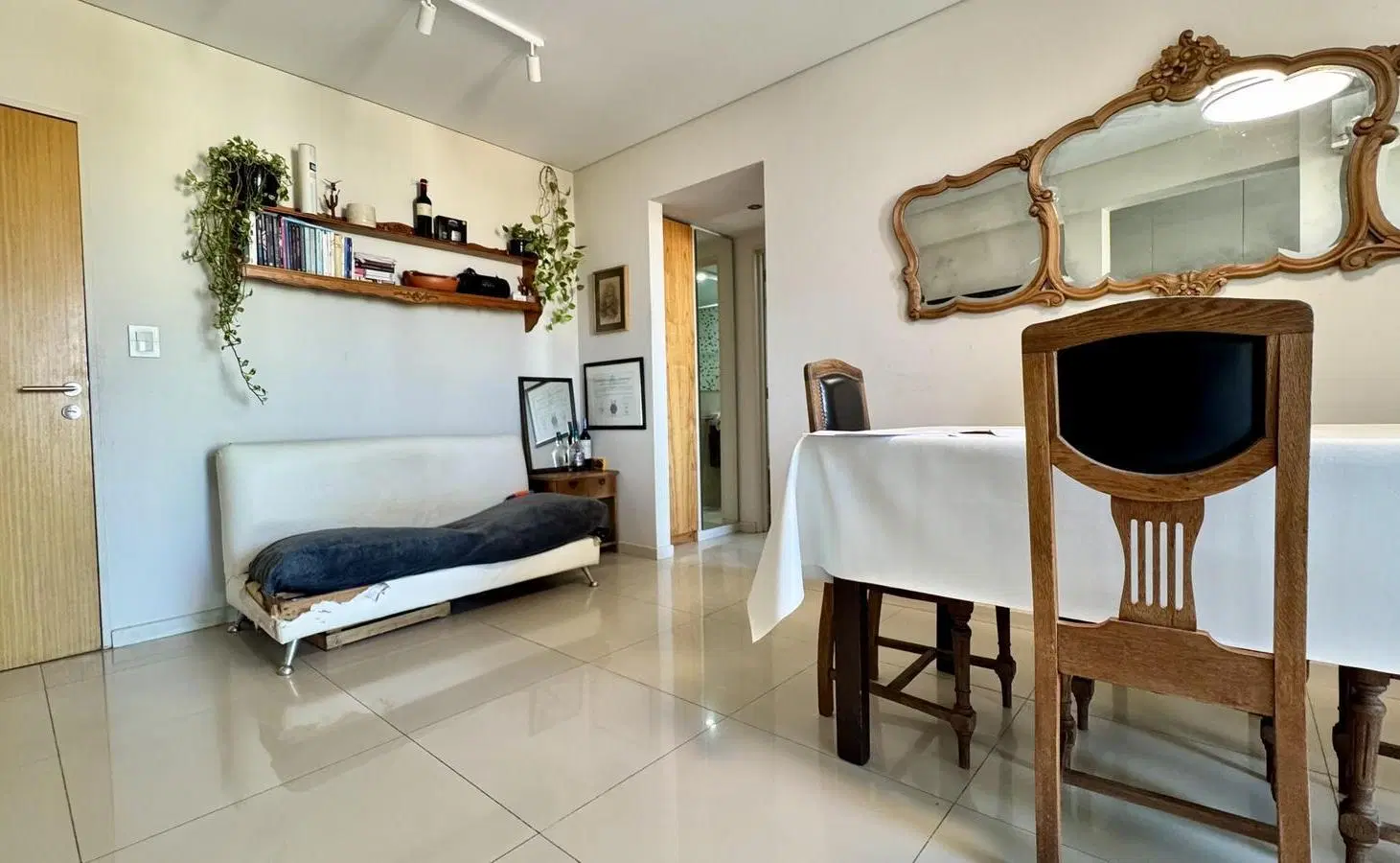 Departamento de 1 dormitorio en venta en Lourdes - Fundar 1