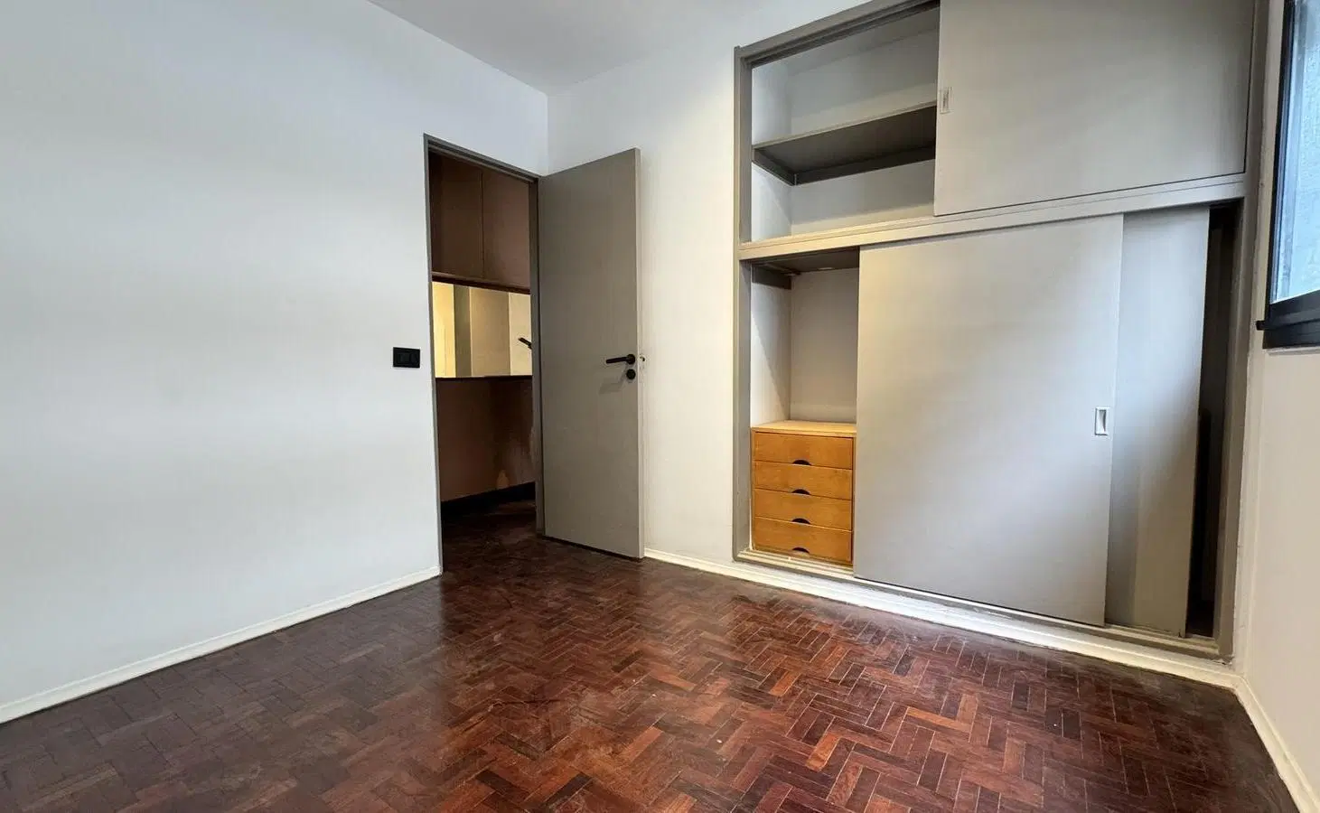Departamento de 1 dormitorio reciclado en zona Rio en venta 2