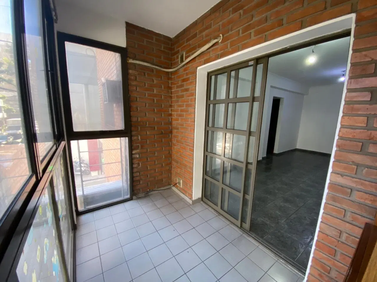 Dorrego 1649 01-02 4