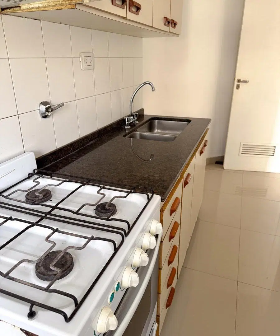 Departamento de 1 dormitorio al frente 5
