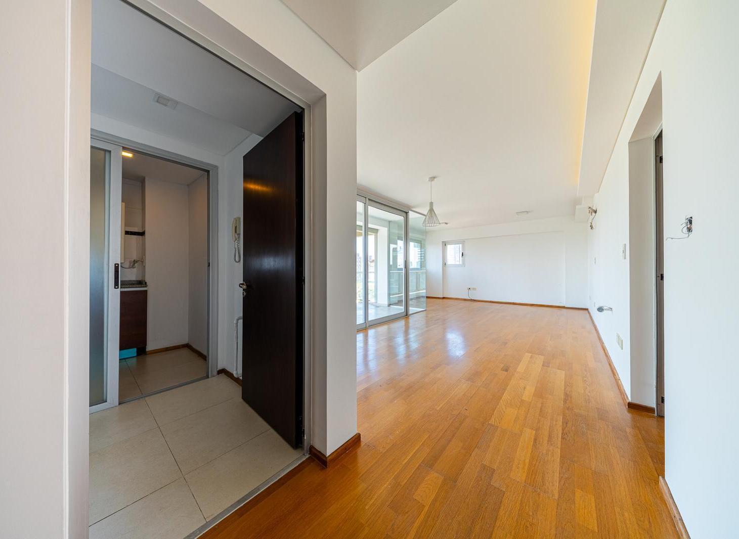 Foto de DEPARTAMENTO DE 2 DORMITORIOS CON BALCÓN ATERRAZADO Y VISTA PARCIAL AL, imagen 4