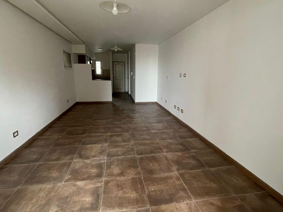 Venta - Departamento - Corrientes 1800, Piso 5º 4