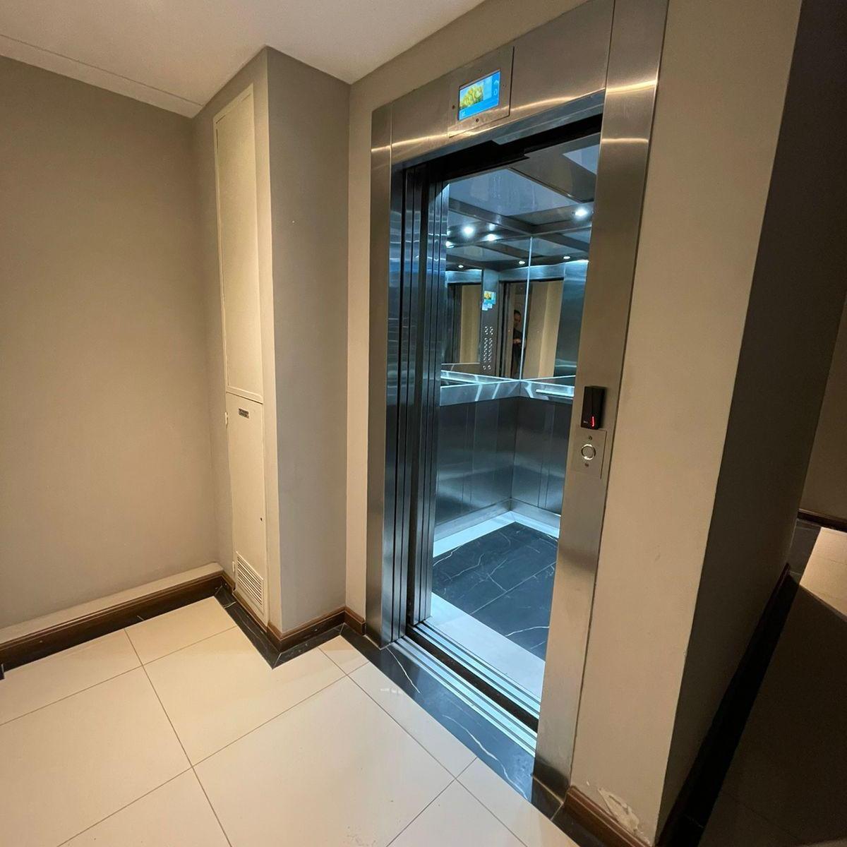 Venta - Departamento - Corrientes 1800, Piso 5º 3
