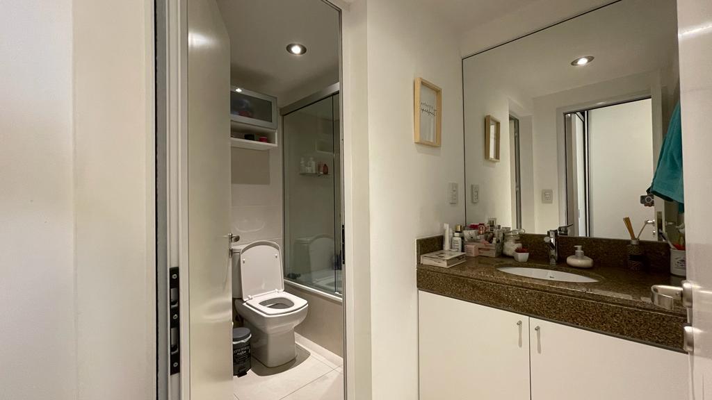 Venta - Departamento - 2 Dorm. + 2 Cocheras - Alem 1000, Piso 1º 4