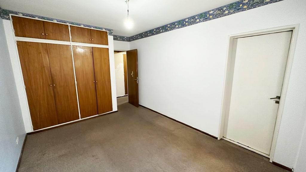 Venta - Depto - 4 Dorm + Coch - Av Pellegrini 800 5