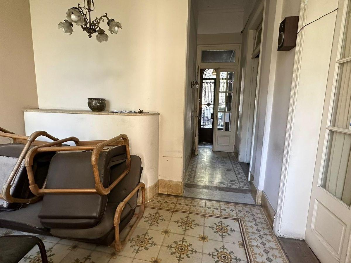 Venta - Casa - 6 Habitaciones - Mendoza 2700 1