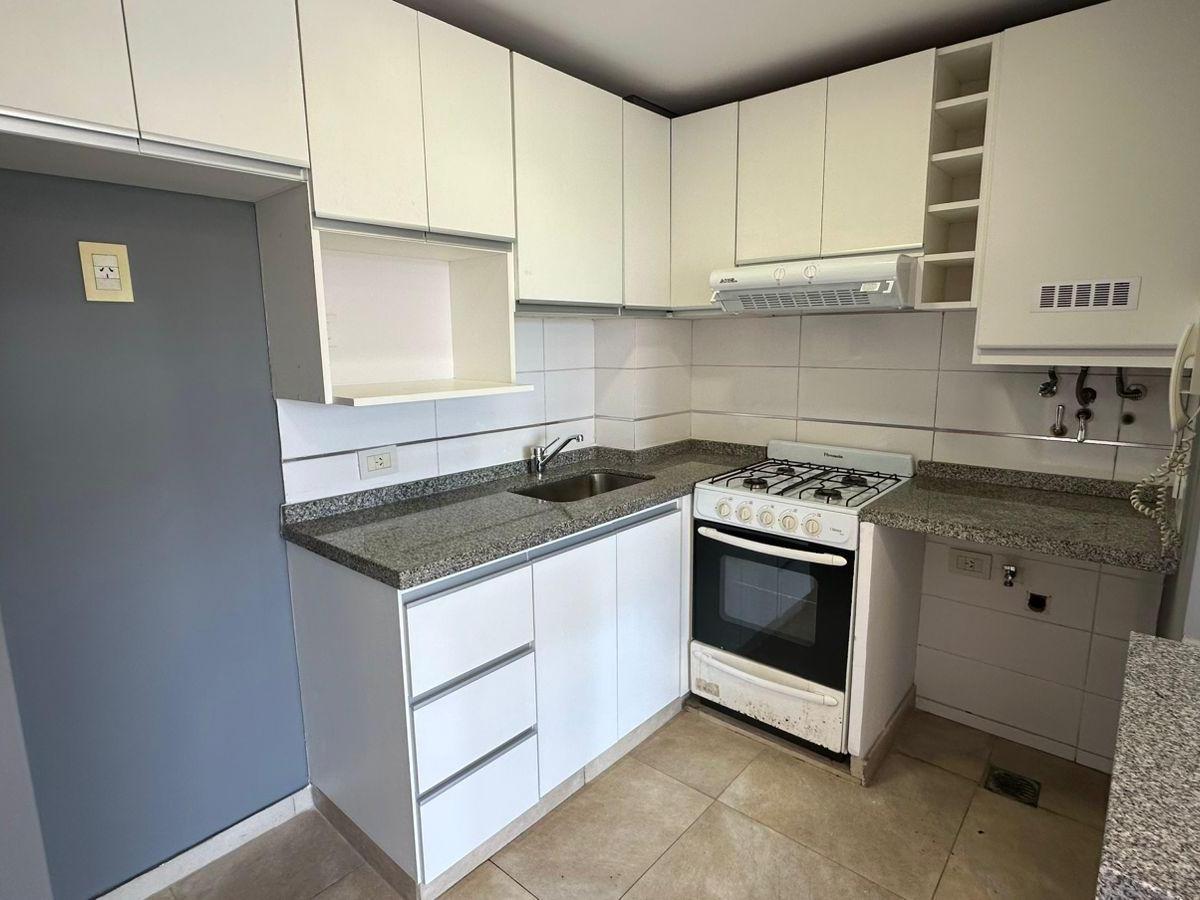 Venta - Departamento - 1 Dormitorio - 1º de Mayo 3000 Piso 4º 3