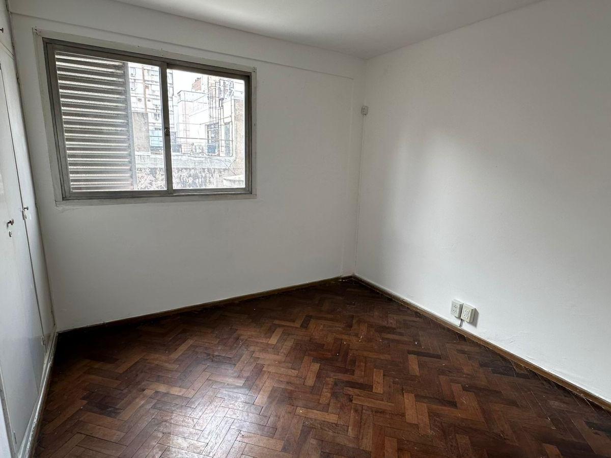 Alquiler - Departamento - 2 Dorm. - Italia 1100, Piso 2º 4