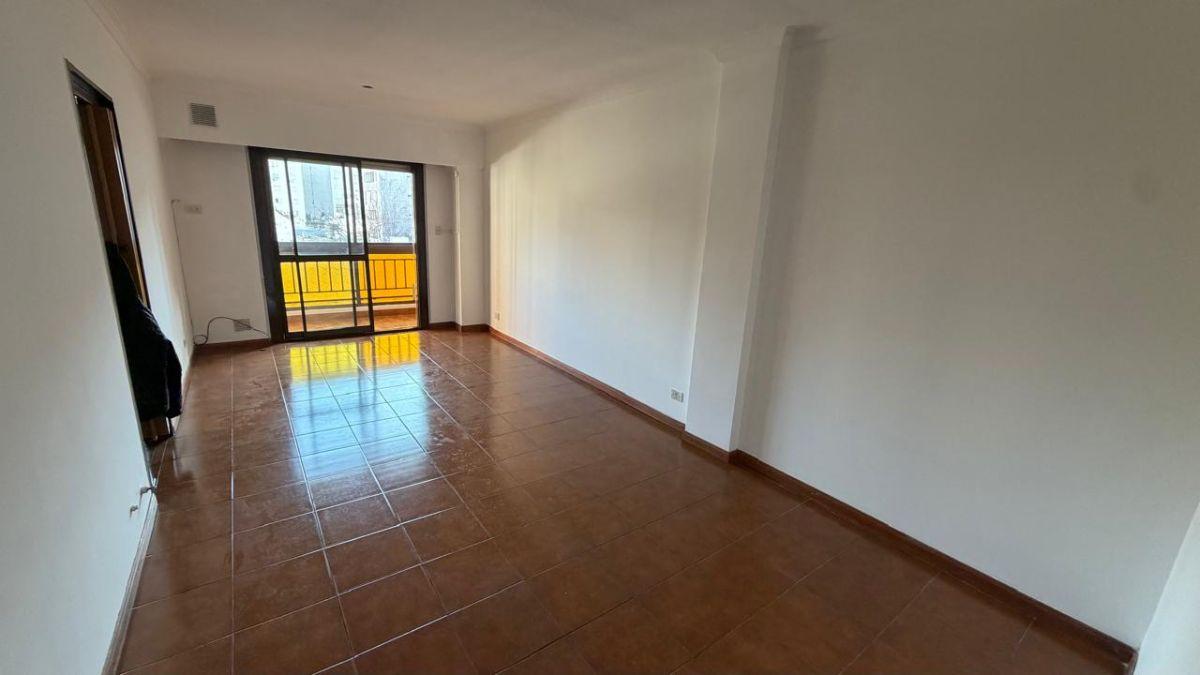 Foto de ALQUILER - DEPARTAMENTO - 1 DORMITORIO - ZEBALLOS 500, imagen 1