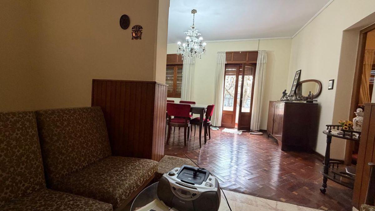 Foto de Venta - Casa PH en planta alta - 2 dorm. - Pichincha, imagen 4