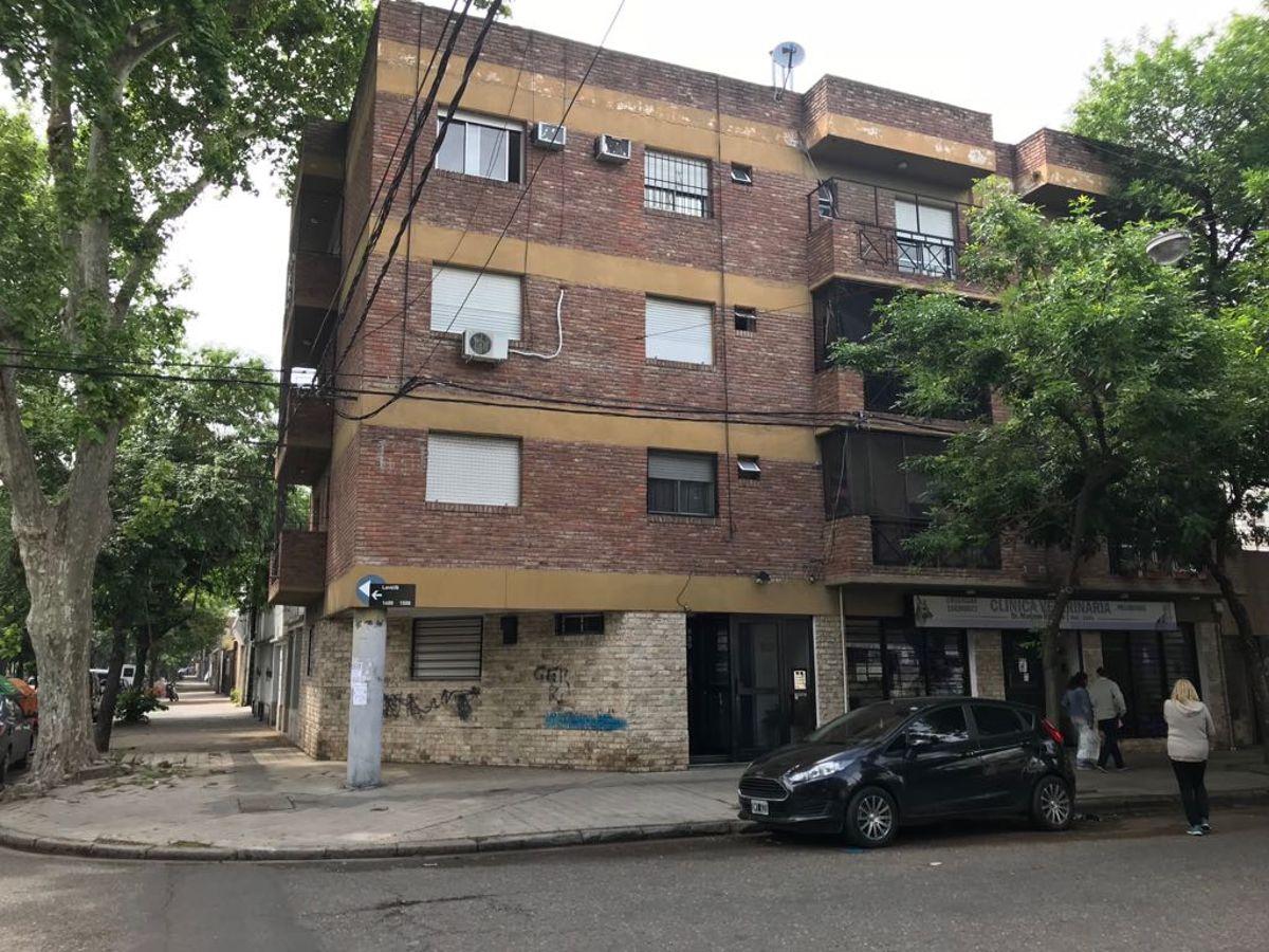 Foto de VENTA - DEPARTAMENTO - 1 DORMITORIO - LAVALLE 1400, imagen 1