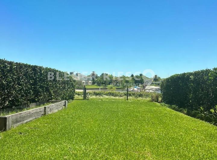 Departamento Dúplex  en Alquiler en Acqua Rio, Islas Del Canal, Nordelta 2