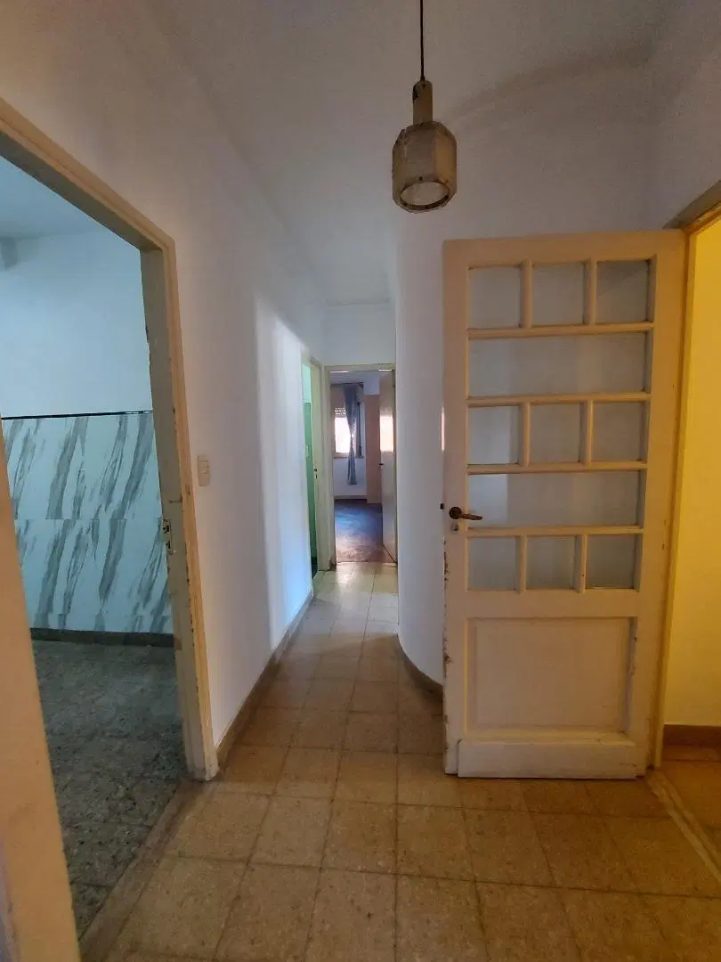 Venta 3 ambientes,Planta baja, Entrada indepen, con PATIO!! 2