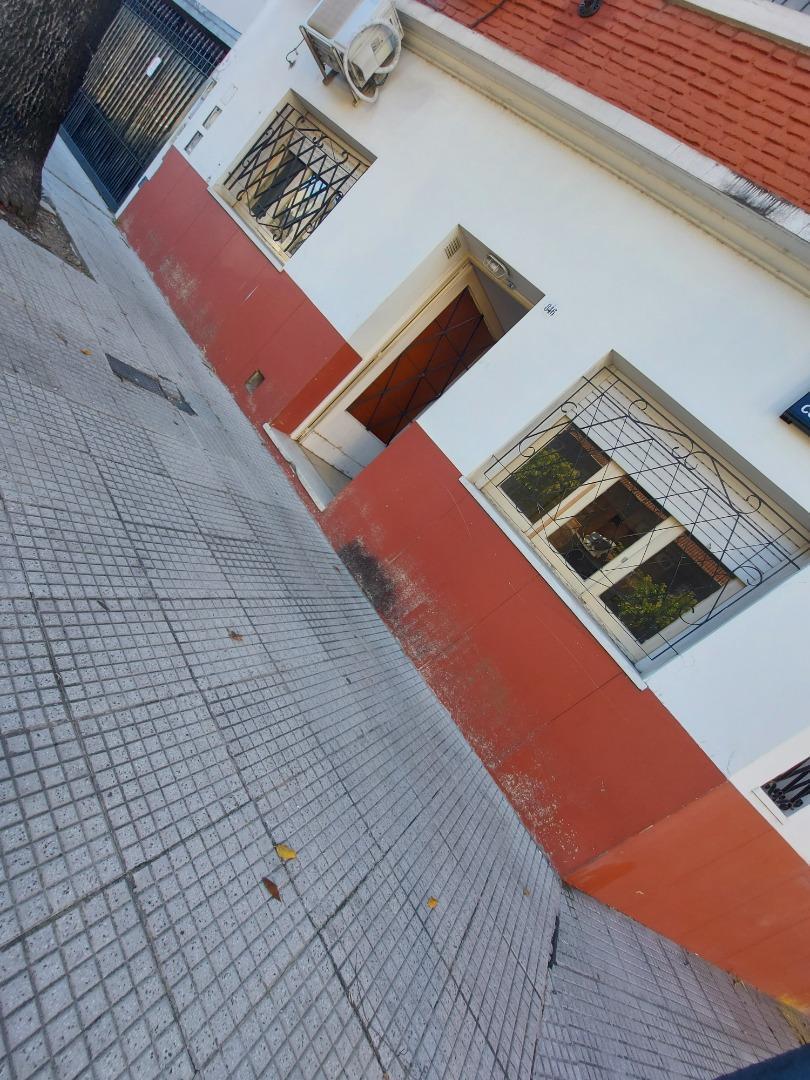 Venta PH 3 Amabientes,entrada indep,CON PATIO