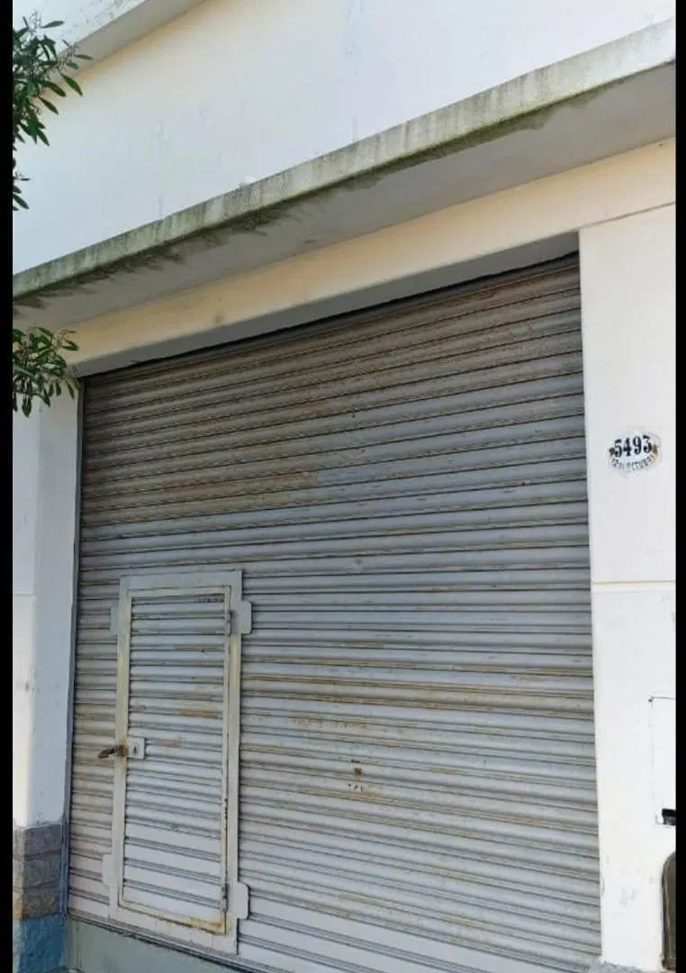 ALQUILER 36 MESES LOCAL COMERCIAL SOBRE CALLE 12 DE OCTUBRE 5