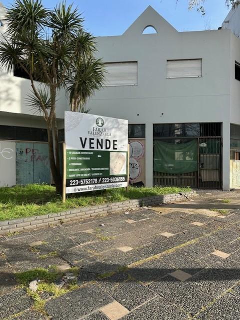 VENTA IMPORTANTE COMPLEJO COMERCIAL CORDOBA