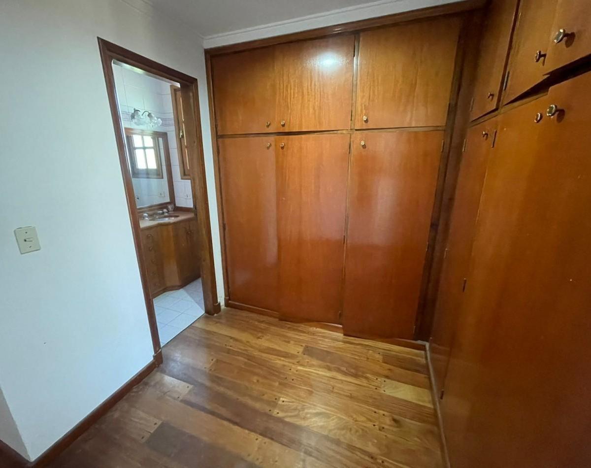 Chalet 5 Ambientes - Apto Credito - B° El Martillo 1