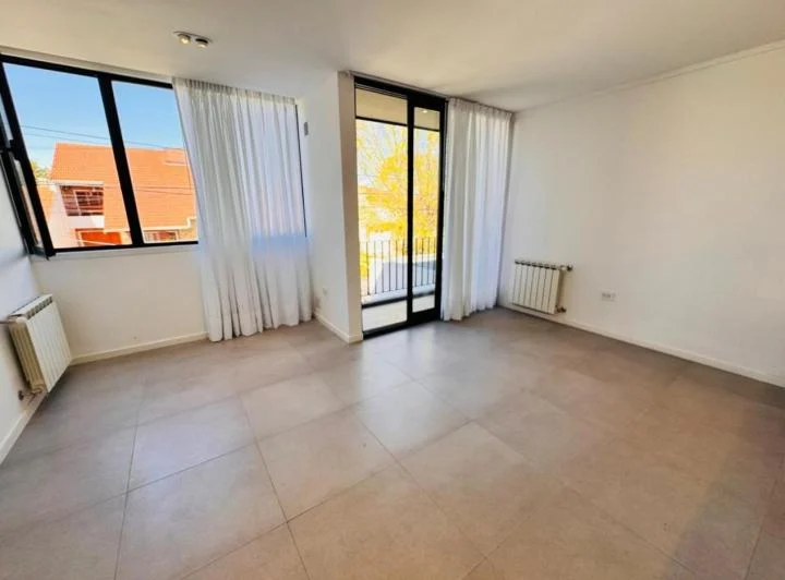 Dpto 2 ambientes a la calle con cochera y balcon - Villa Evita - Mar del Plata 3
