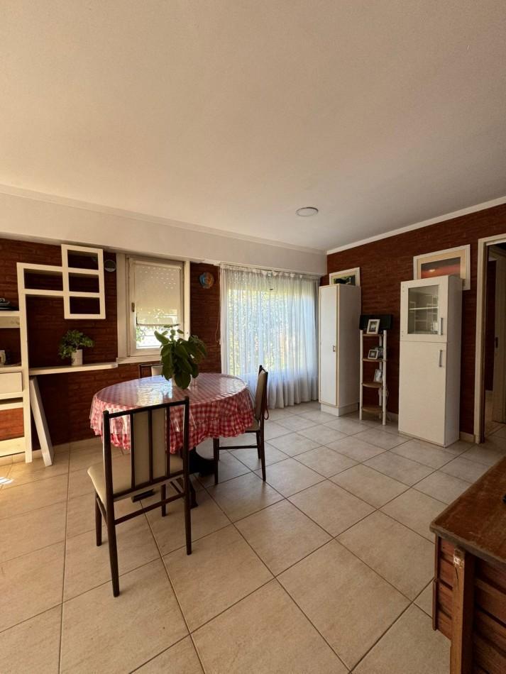 Foto de CASA 3 AMBIENTES CON COCHERA - BARRIO JARDIN, imagen 3