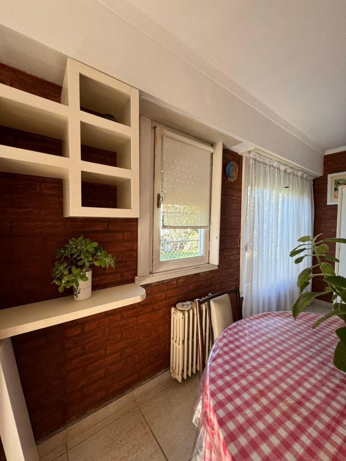 Foto de CASA 3 AMBIENTES CON COCHERA - BARRIO JARDIN, imagen 2