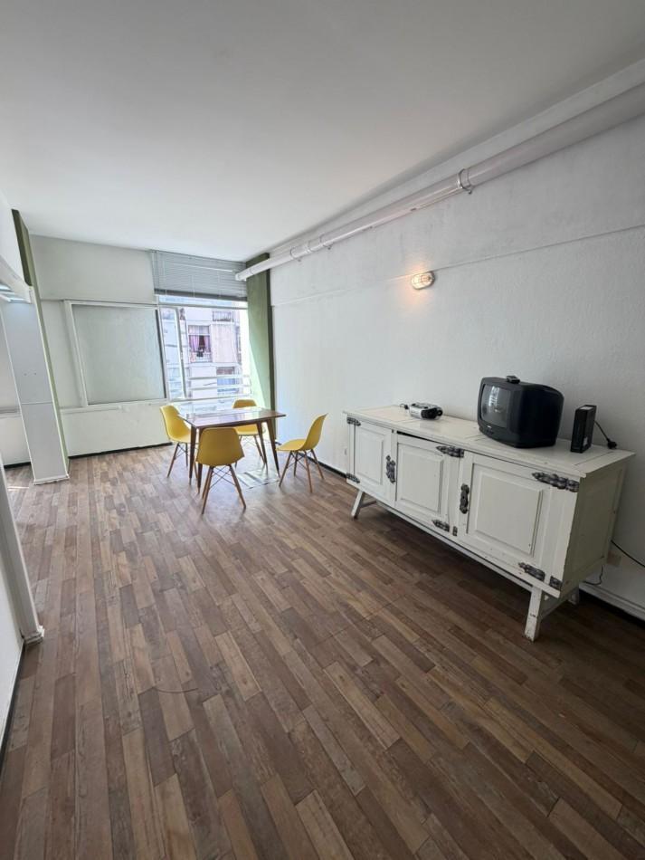 Foto de Departamento 2 Ambientes al frente - Aldrey - APTO CREDITO, imagen 2