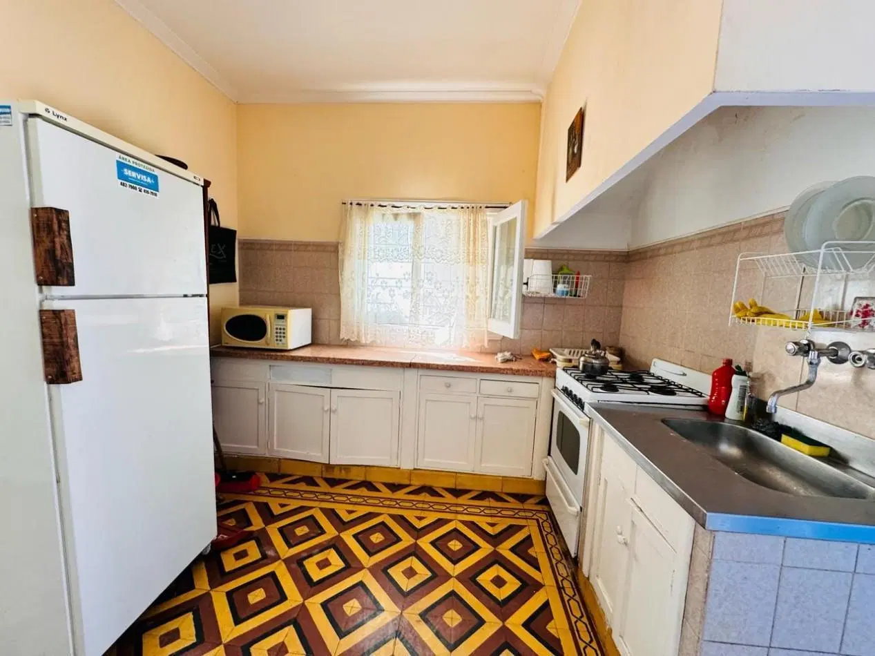 Chalet 3 Ambientes con Gran Parque en Villa Lourdes - Apto Credito 2