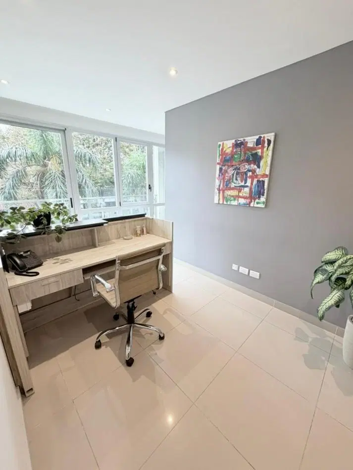 Moderna oficina en edificio ESSENCE - Alquiler 24 meses - Mar del Plata 4