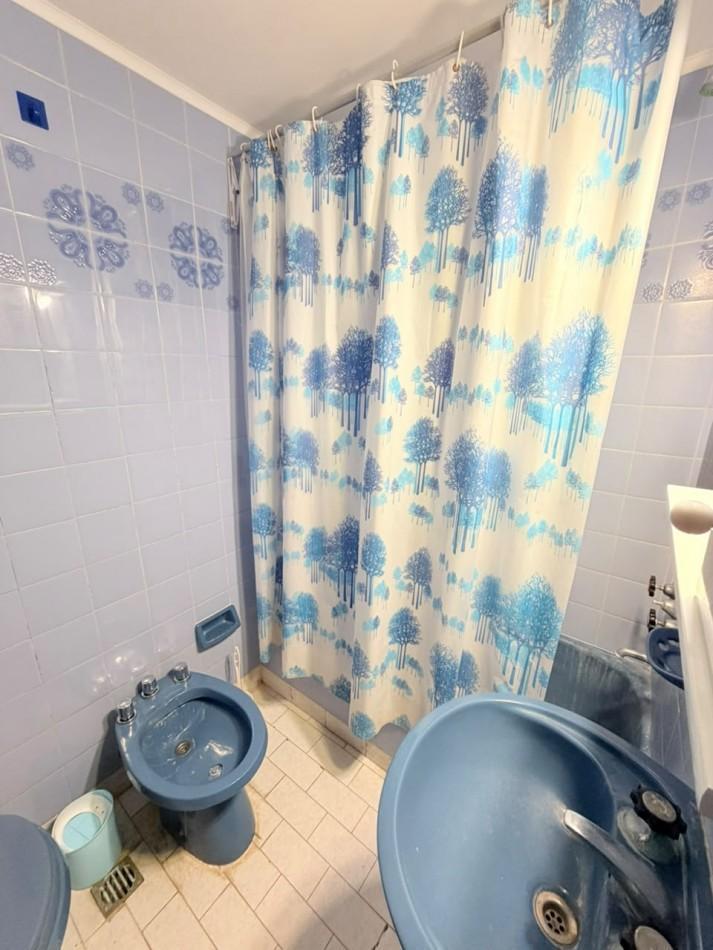 Foto de Dto. de 1 ambiente planta baja con amplio patio y vista al mar - Waikiki, imagen 1