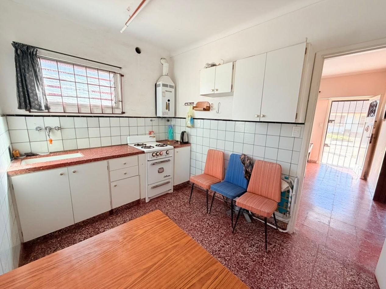 Foto de Casa 3 ambientes con departamento independiente a 2 cuadras del mar, imagen 4