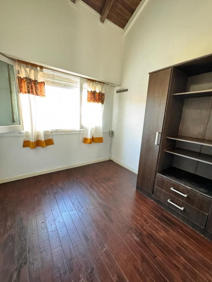 Foto de PH 2 ambientes con cochera - Alquiler 24 meses - B° Villa Lourdes - Mar, imagen 1