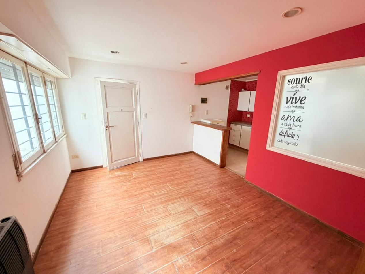 Foto de Departamento en PH 3 Ambientes - Planta Baja - Barrio Chauvin, imagen 1