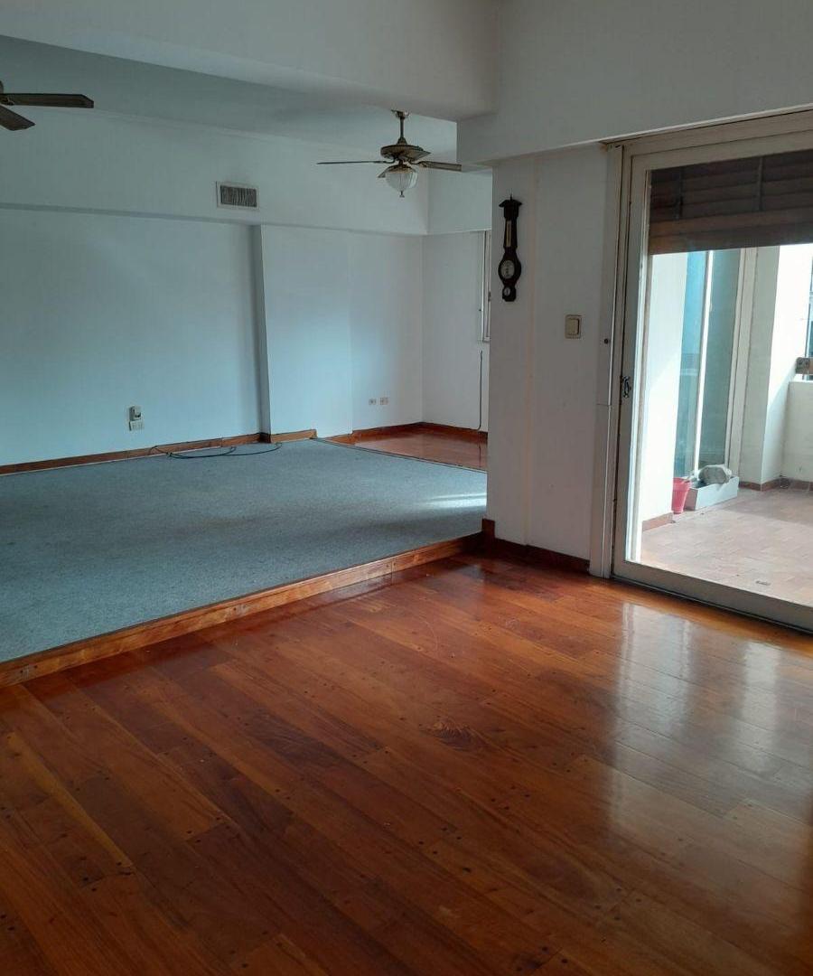 VENTA - DEPARTAMENTO 4 AMBIENTES CON COCHERA Y BAULERA.