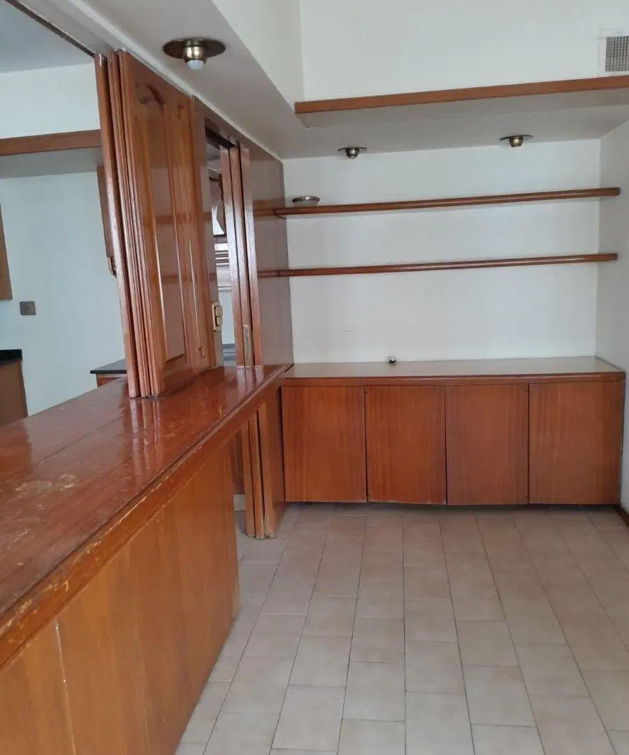 VENTA - DEPARTAMENTO 4 AMBIENTES CON COCHERA Y BAULERA. 2