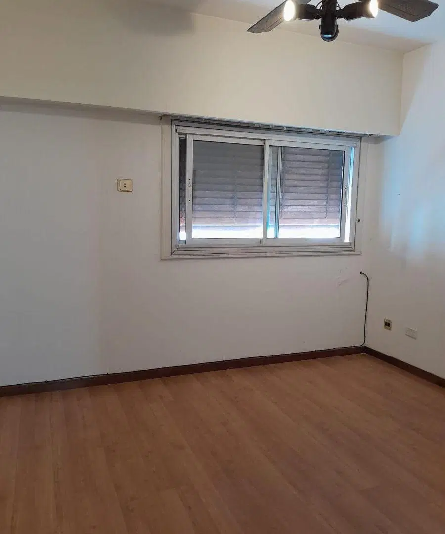 VENTA - DEPARTAMENTO 4 AMBIENTES CON COCHERA Y BAULERA. 5