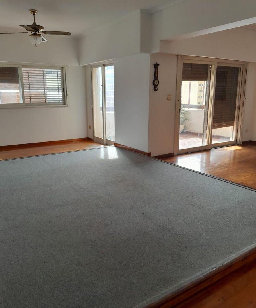 Foto de VENTA - DEPARTAMENTO 4 AMBIENTES CON COCHERA Y BAULERA., imagen 3