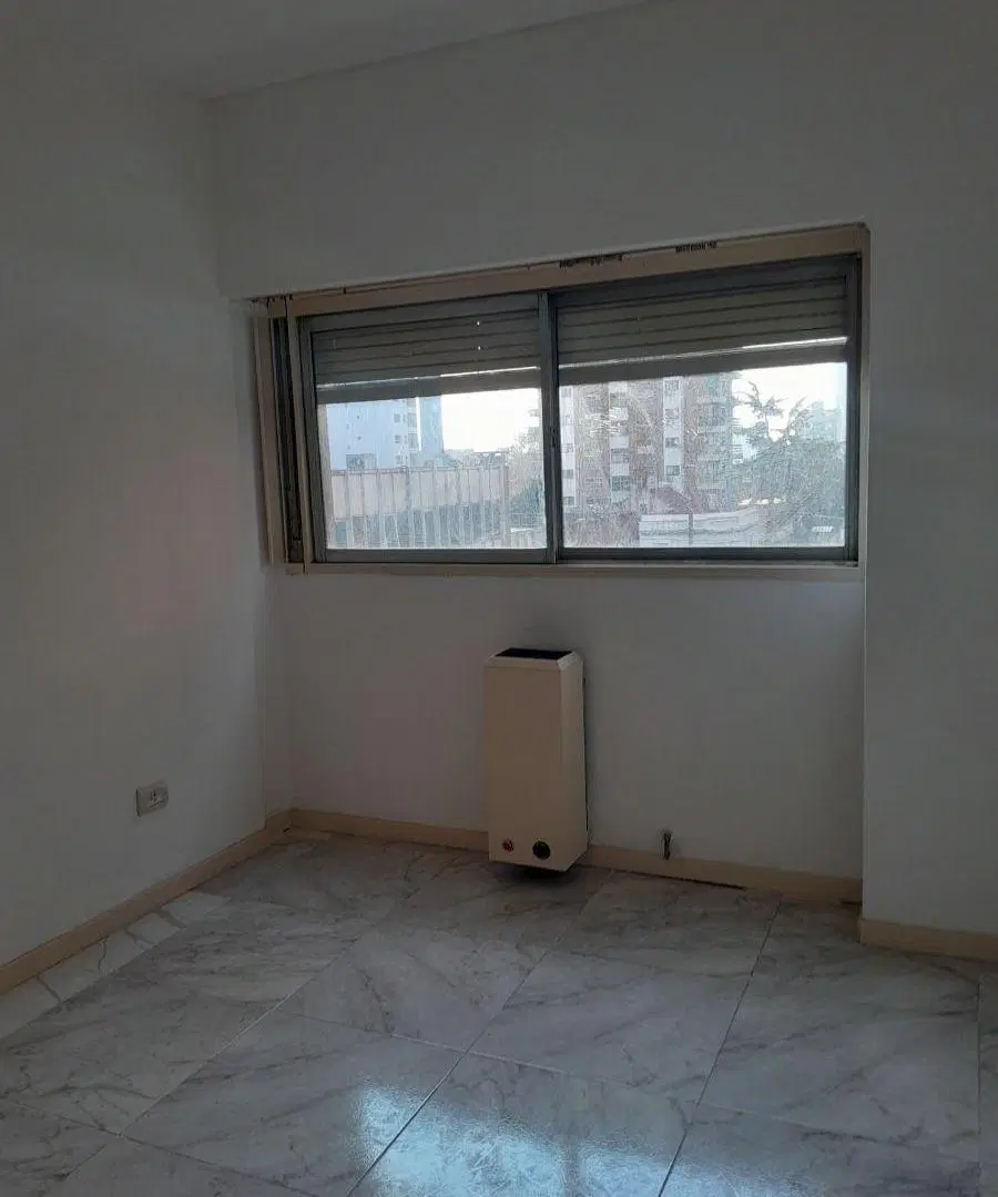 ALQUILER - QUILMES CTRO. DEPARTAMENTO 4 AMBIENTES CON COCHERA. 5