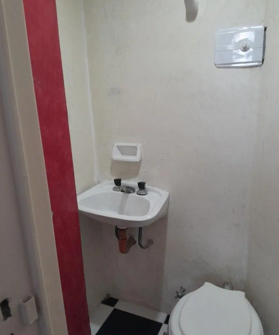 ALQUILER - QUILMES CTRO. DEPARTAMENTO 4 AMBIENTES CON COCHERA. 2