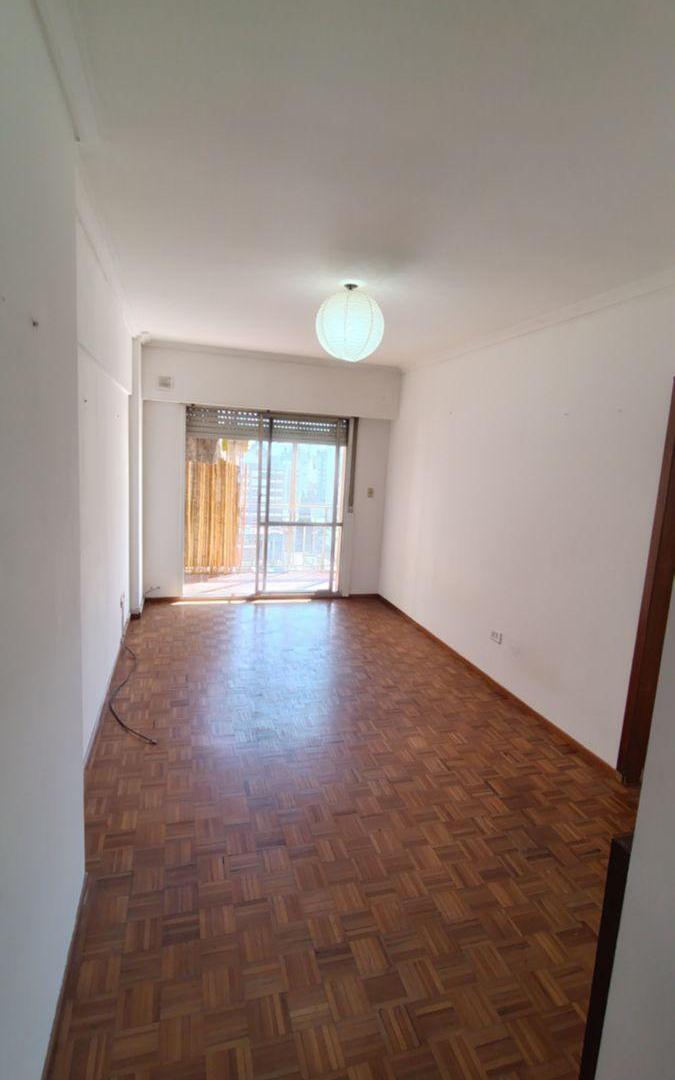 Foto de Departamento 3 ambientes en VENTA en Quilmes centro | Piso Alto, imagen 3