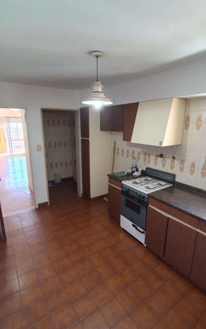 Foto de Departamento 3 ambientes en VENTA en Quilmes centro | Piso Alto, imagen 2