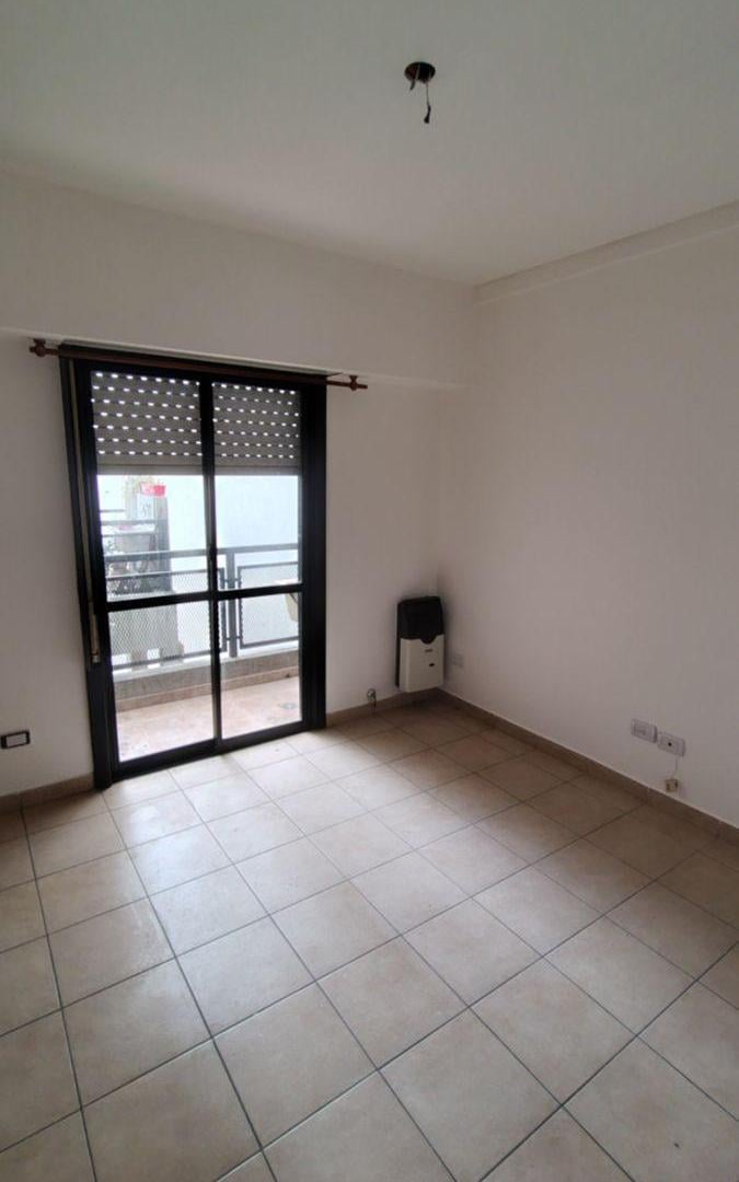 Foto de Departamento con 2 dormitorios en alquiler en Quilmes centro, zona, imagen 3