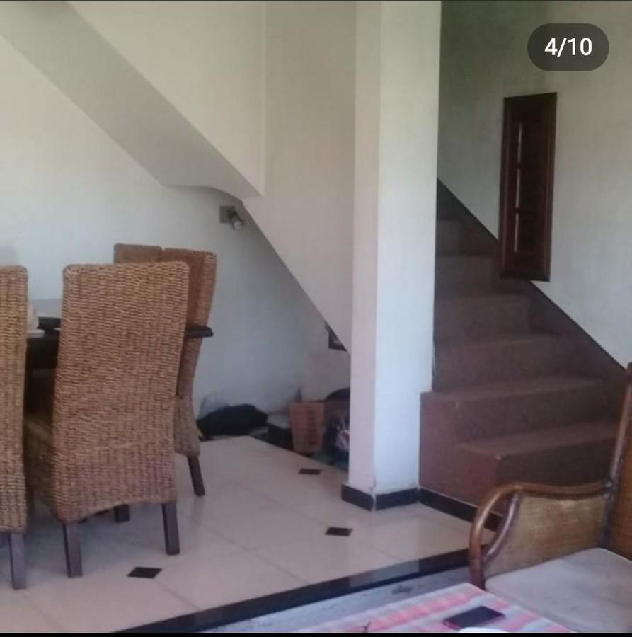 Venta Chalet de 2 Plantas, Ubicado en Calle 19 Entre 132 y 133 de Berazategui. 2