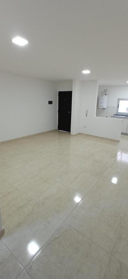 Venta Departamentos Dos Ambientes Cochera Opcional 3