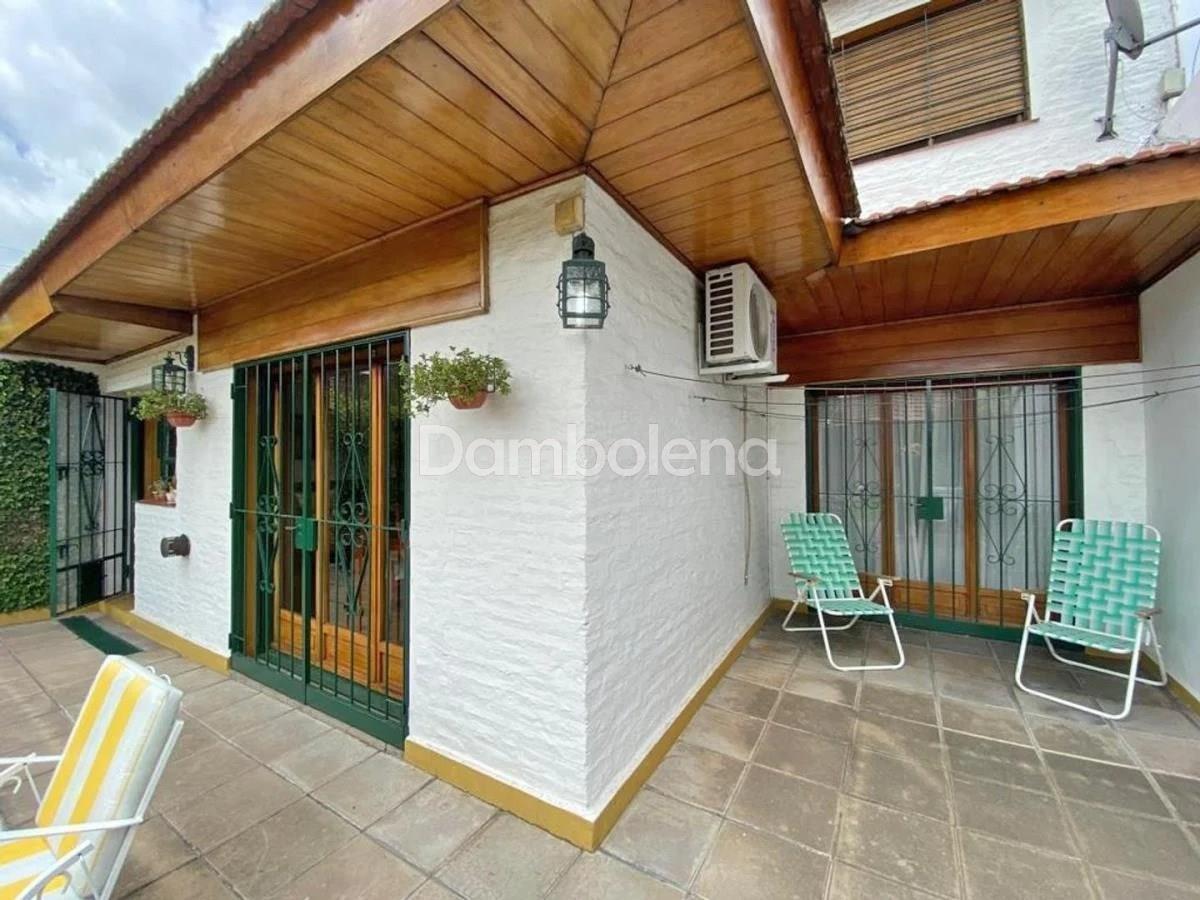 Casa Chalet en Venta en Merlo, G. B. a. Zona Oeste, Argentina 1