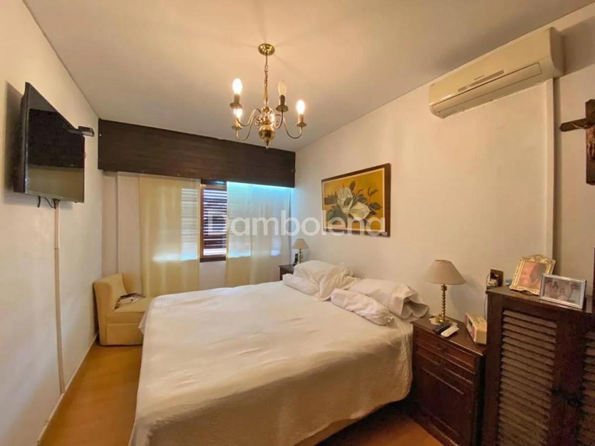 Casa Chalet en Venta en Merlo, G. B. a. Zona Oeste, Argentina 2