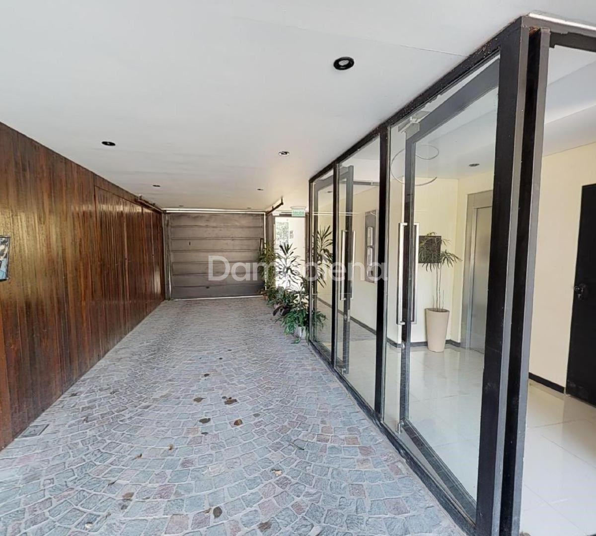 Foto de Edificio Boulevard - Departamento en Venta ubicado en Moreno, Moreno, imagen 2