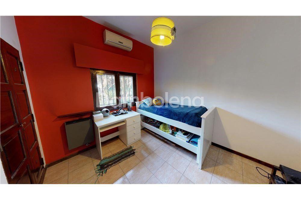 Casa en Venta en Moreno 3